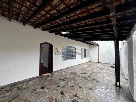 Casa à venda em Santa Bárbara D'Oeste, Parque Residencial Santa Rosa I, com 2 quartos, com 135 m²